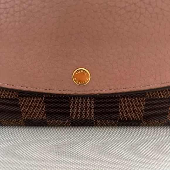 Louis Vuitton Normandy Emilie Wallet - Picture 4 of 10